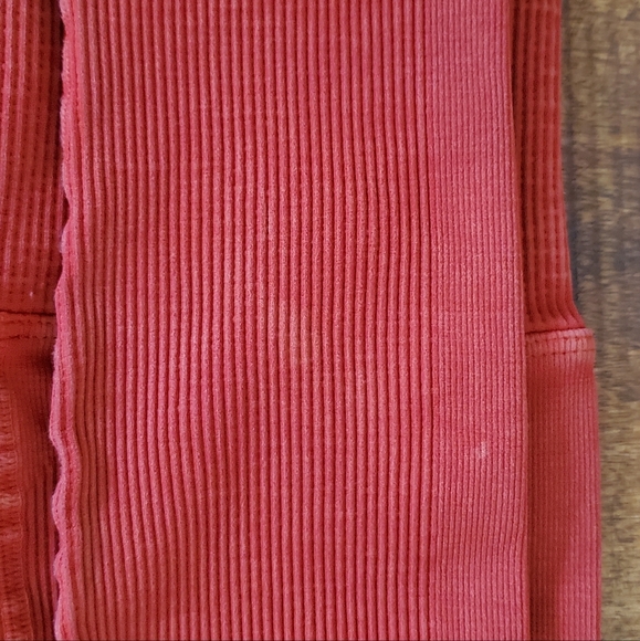 ❤ Free People Ultra High Rise Happiness Runs Leggings ❤ - Picture 13 of 16